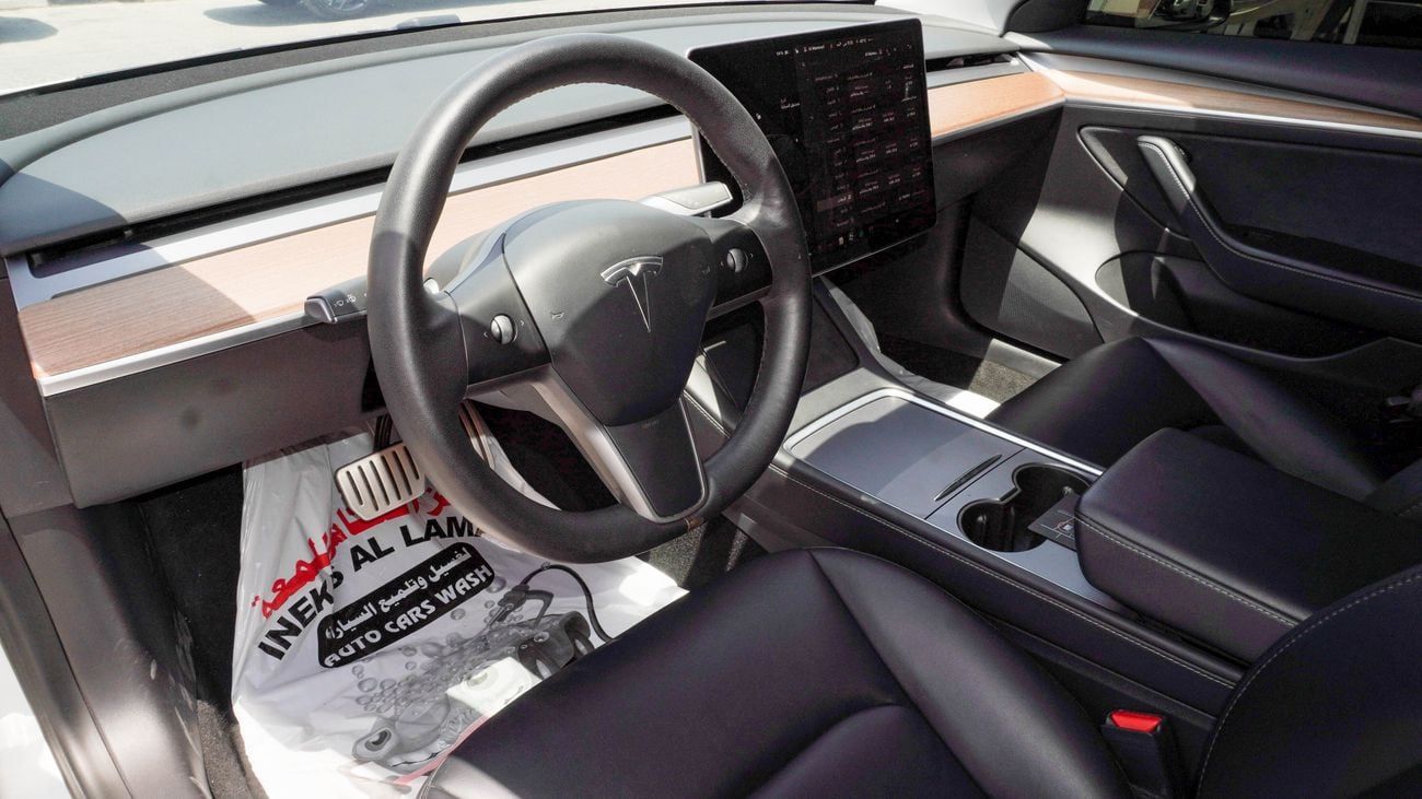 تسلا موديل 3