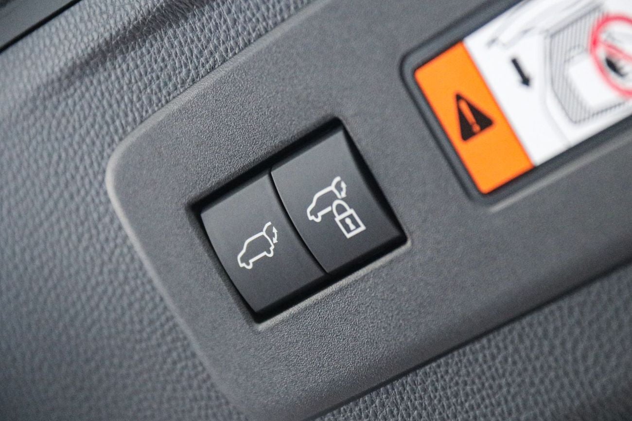 Toyota Prado TOYOTA LAND CRUISER PRADO 2025 ALL ROUNDER - Mid option with out Radar