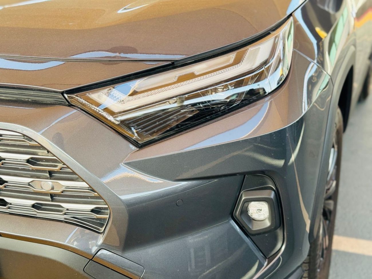 Toyota RAV4 Toyota RAV4 Hybrid 2024 2.5L