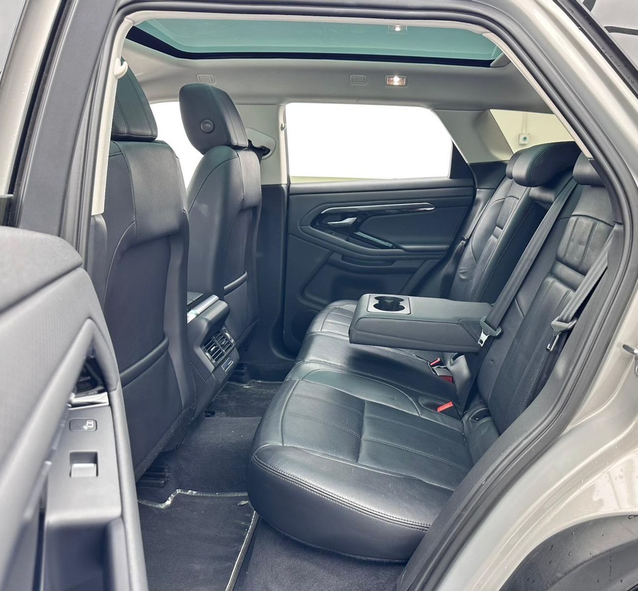 لاند روفر رانج روفر إيفوك 2020 Range Rover Evoque S P200, 1 Year Unlimited Kms Warranty, Range Rover Full Service History, GCC