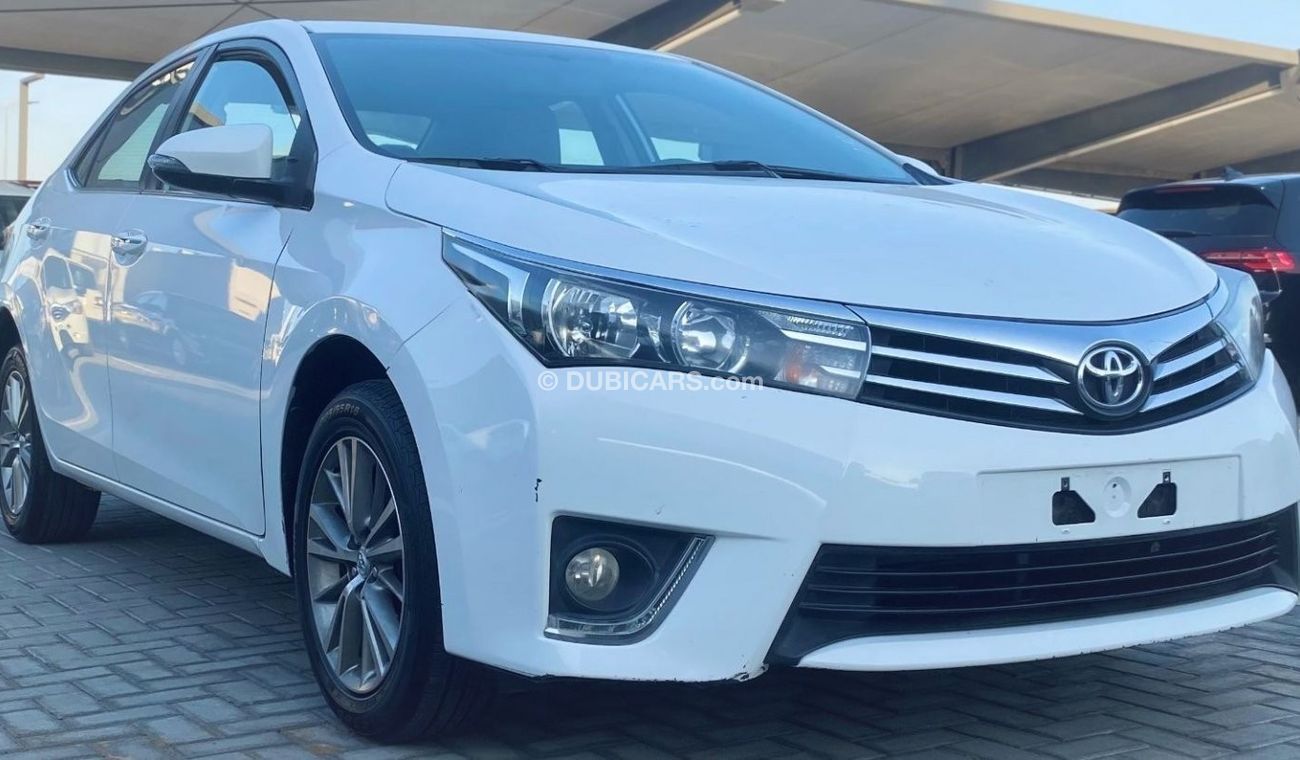 Toyota Corolla SE+ GCC 1.6  very good condition without accident