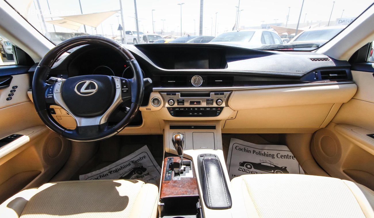 Lexus ES350