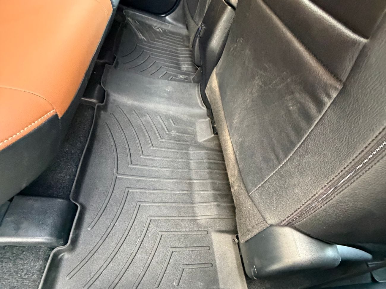 تويوتا راف ٤