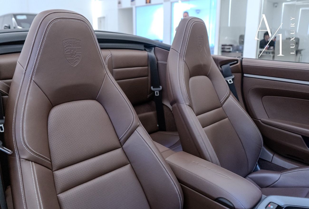 بورش 911 2024 Porsche 911 Carrera Cabriolet, With Porsche Warranty In Al Naboodah, Fully Loaded, GCC Spec