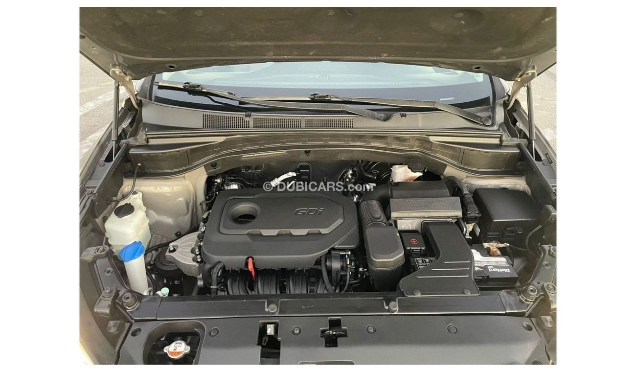 Hyundai Santa Fe “Offer”2018 Hyundai Santa Fe Sports 2.4L V4 AWD 4x4 -  - UAE PASS