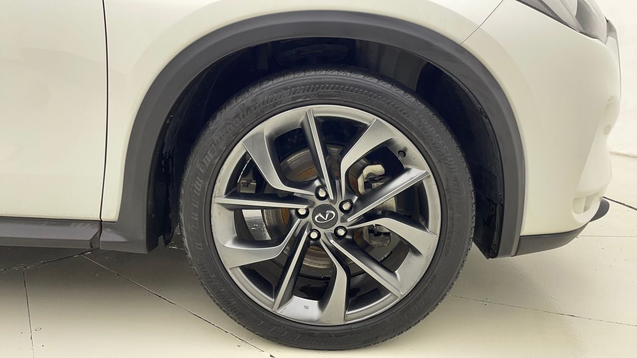 Infiniti QX50 Luxe Style 2.0L 2021 LUXE STYLE | AED 1228/Month | 0 DP | 30 Day Return | Warranty | Service History