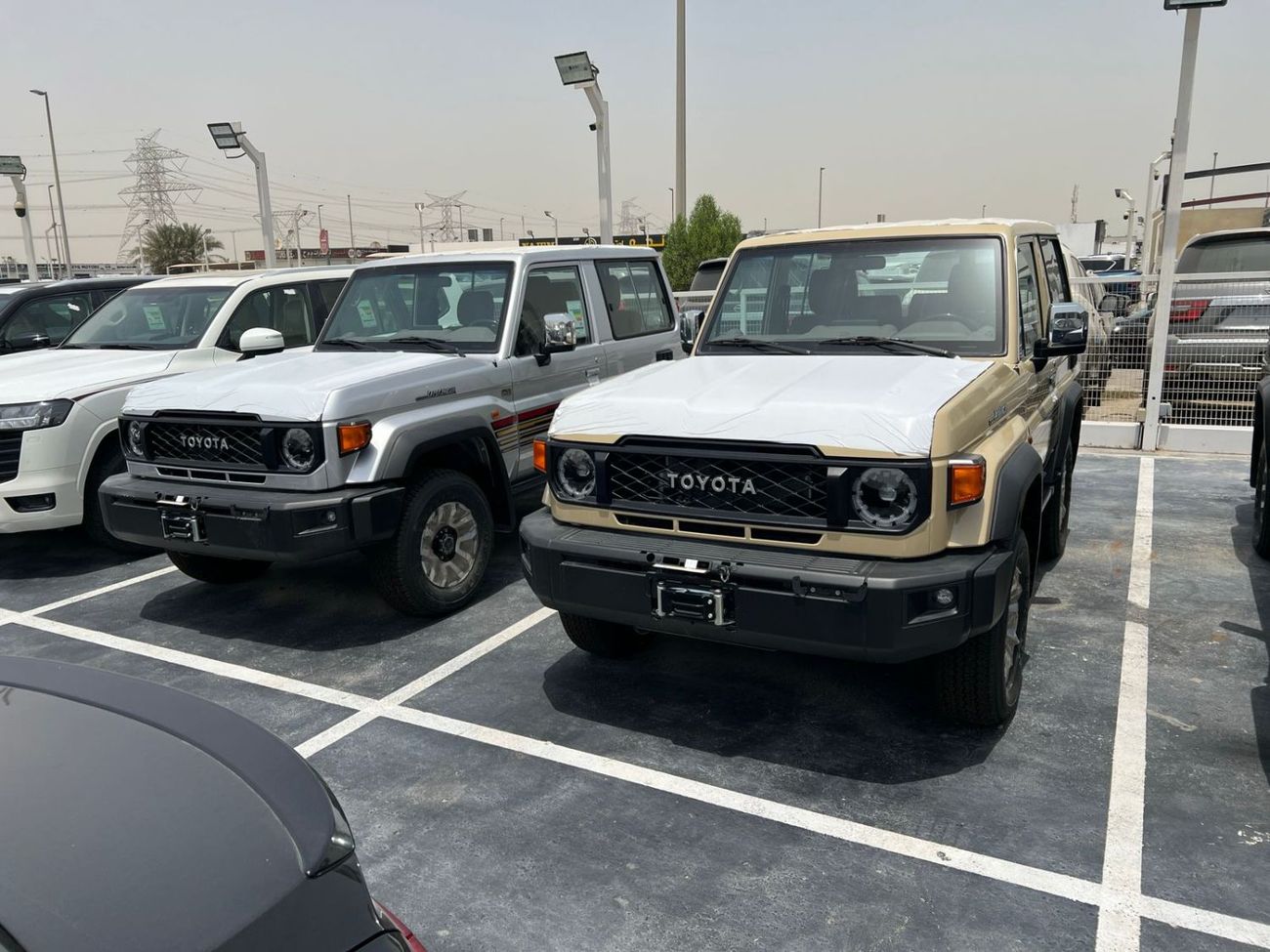 Toyota Land Cruiser 70 LX 4.0 L V6