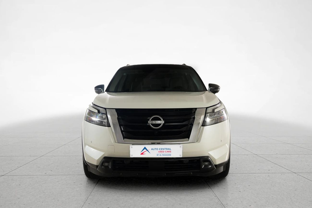 Nissan Pathfinder SV 3.5L (260 HP) 4WD SV 3.5