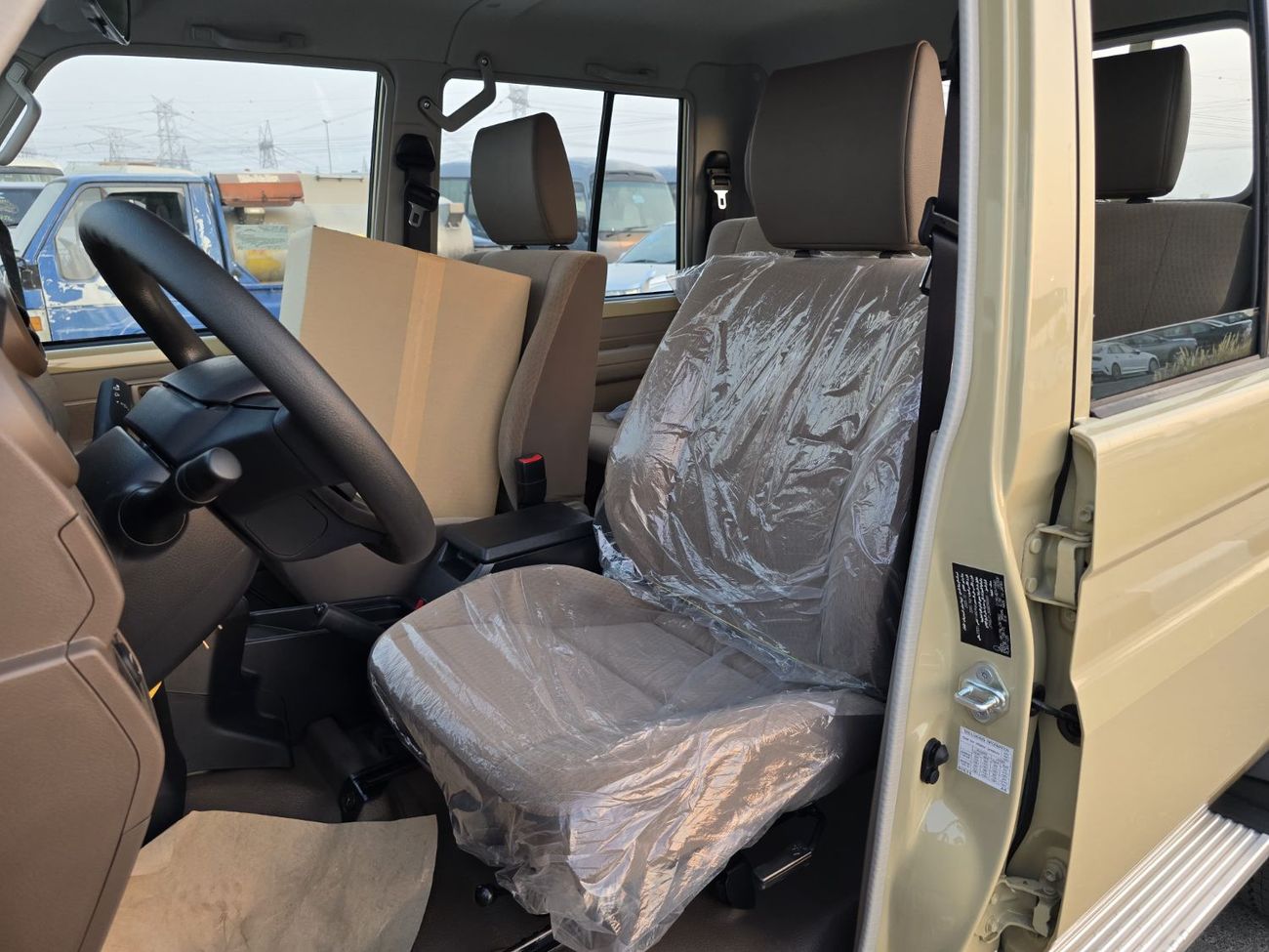 Toyota Land Cruiser Pick Up 2025 Toyota LC79 4.0L DC With Diff-Lock AT