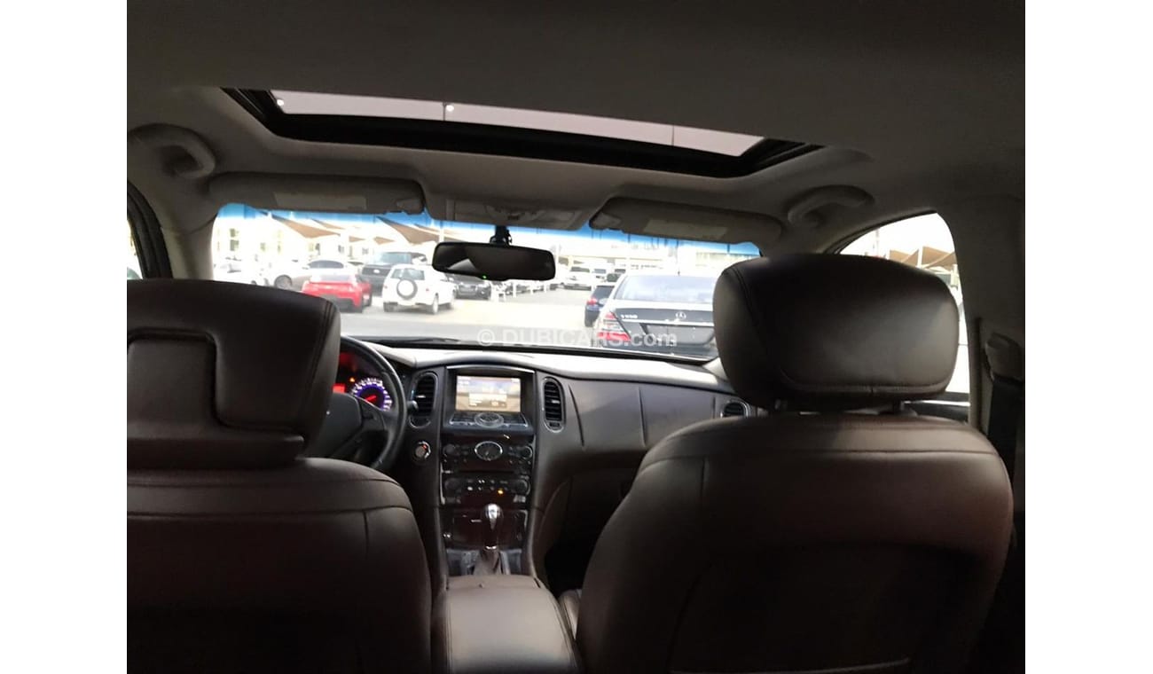 Infiniti EX35 Infinity EX 35 model 2008 GCC car prefect condition full service full option low mileage car no need