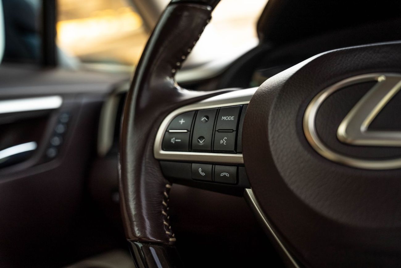 لكزس RX 350 Platinum 3.5L (296 HP)