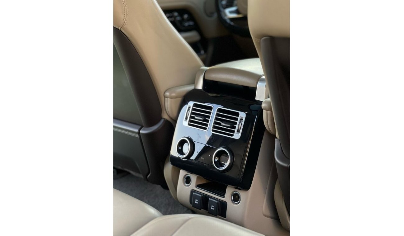 لاند روفر رانج روفر فوج إس إي سوبرتشارج 3600 MONTHLY PAYMENT / RANGE ROVER VOGUE V6 SUPERCHARCHED 2019 / ORGINAL PAINT / UNDER WARRANTY