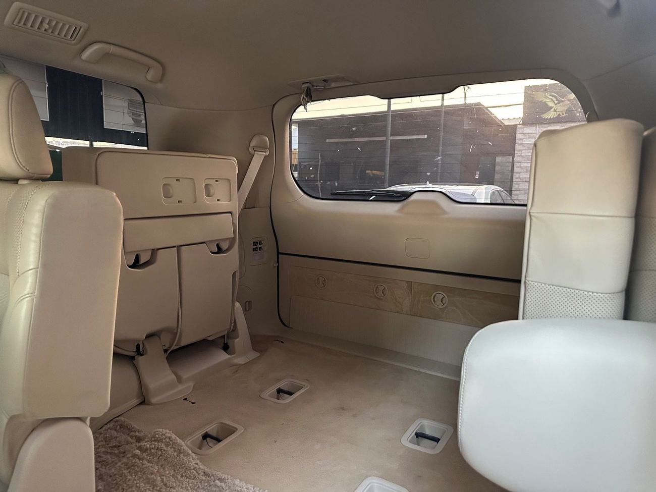 لكزس LX 570 SIGNATURE