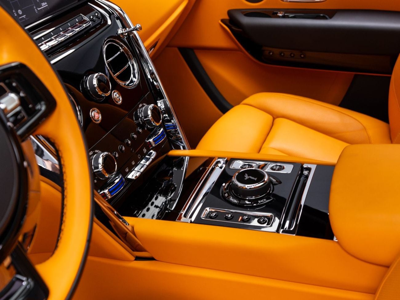 Rolls Royce Cullinan STD BUY NOW, PAY 2027 | THE BLACKLINE STANDARD | 2028 Rolls Royce Warranty + Service Contract