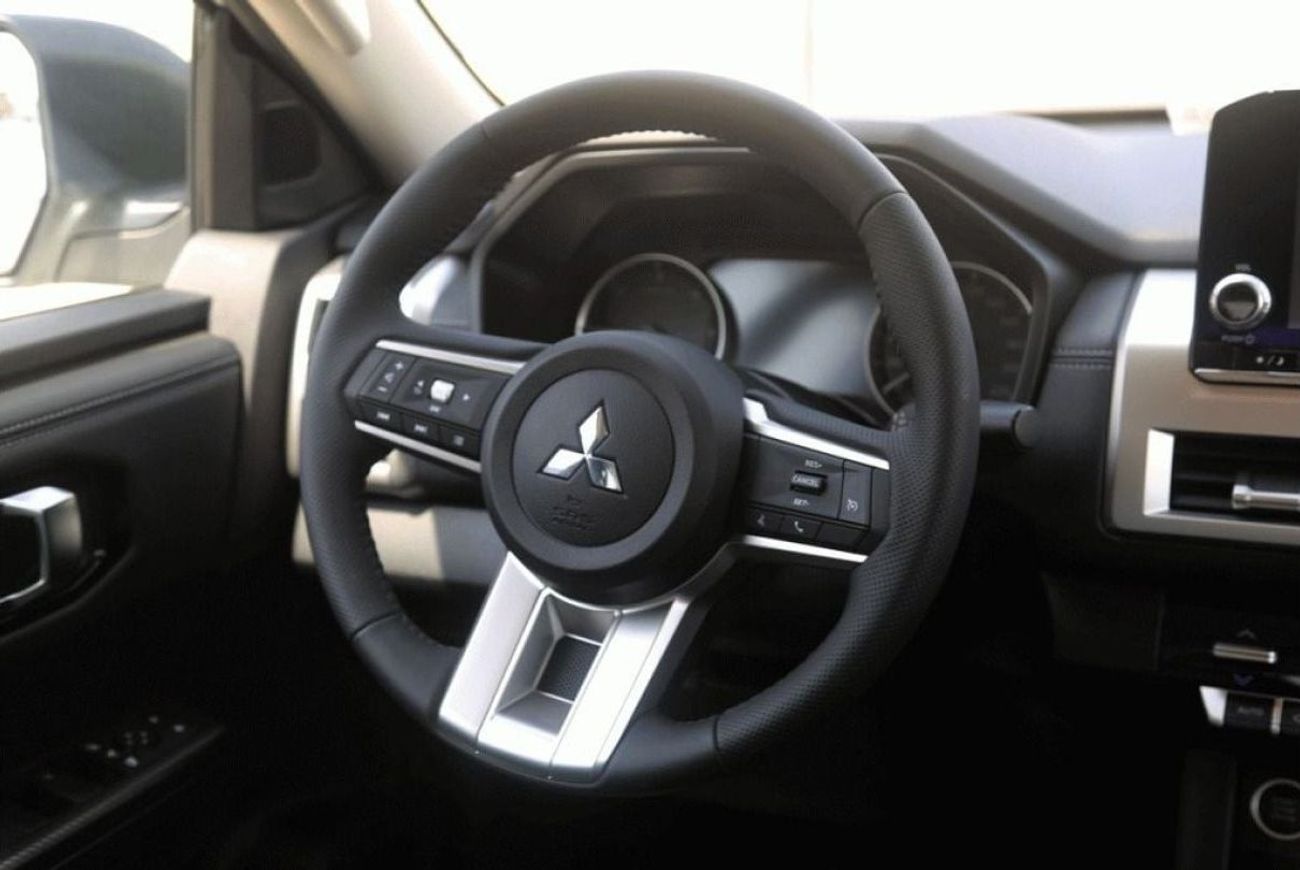 Mitsubishi L200 SPORTERO 2.4L, GLS , 4X4 AUTOMATIC, DIESEL, MODEL 2025 FOR EXPORT