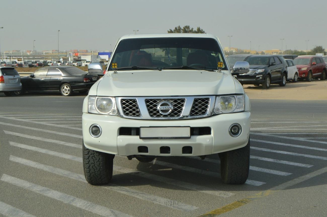 Nissan Patrol Safari Safari SV 4.8L A/T