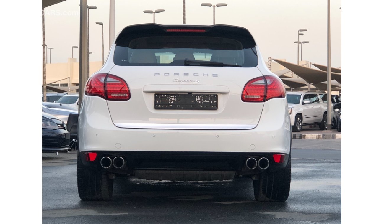 Porsche Cayenne PORSCHE CAYENNE S MODEL 2013 GCC CAR PERFECT CONDITION FULL OPTION PANORAMIC ROOF LEATHER SEATS BACK