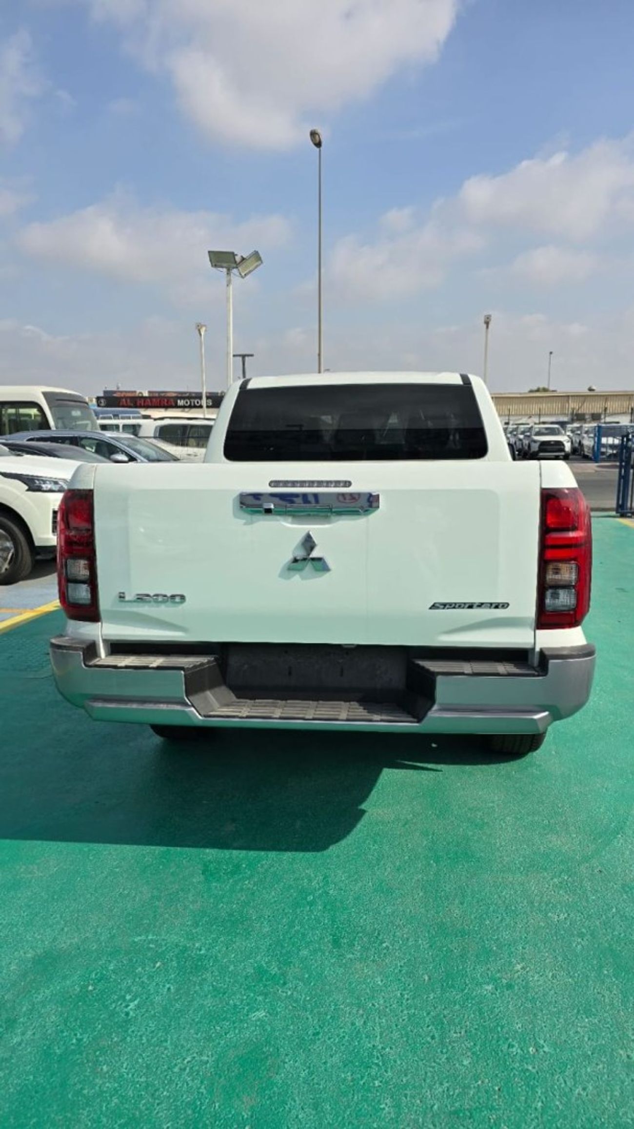 ميتسوبيشي L200 GL 2.5L Double Cab Utility 4WD