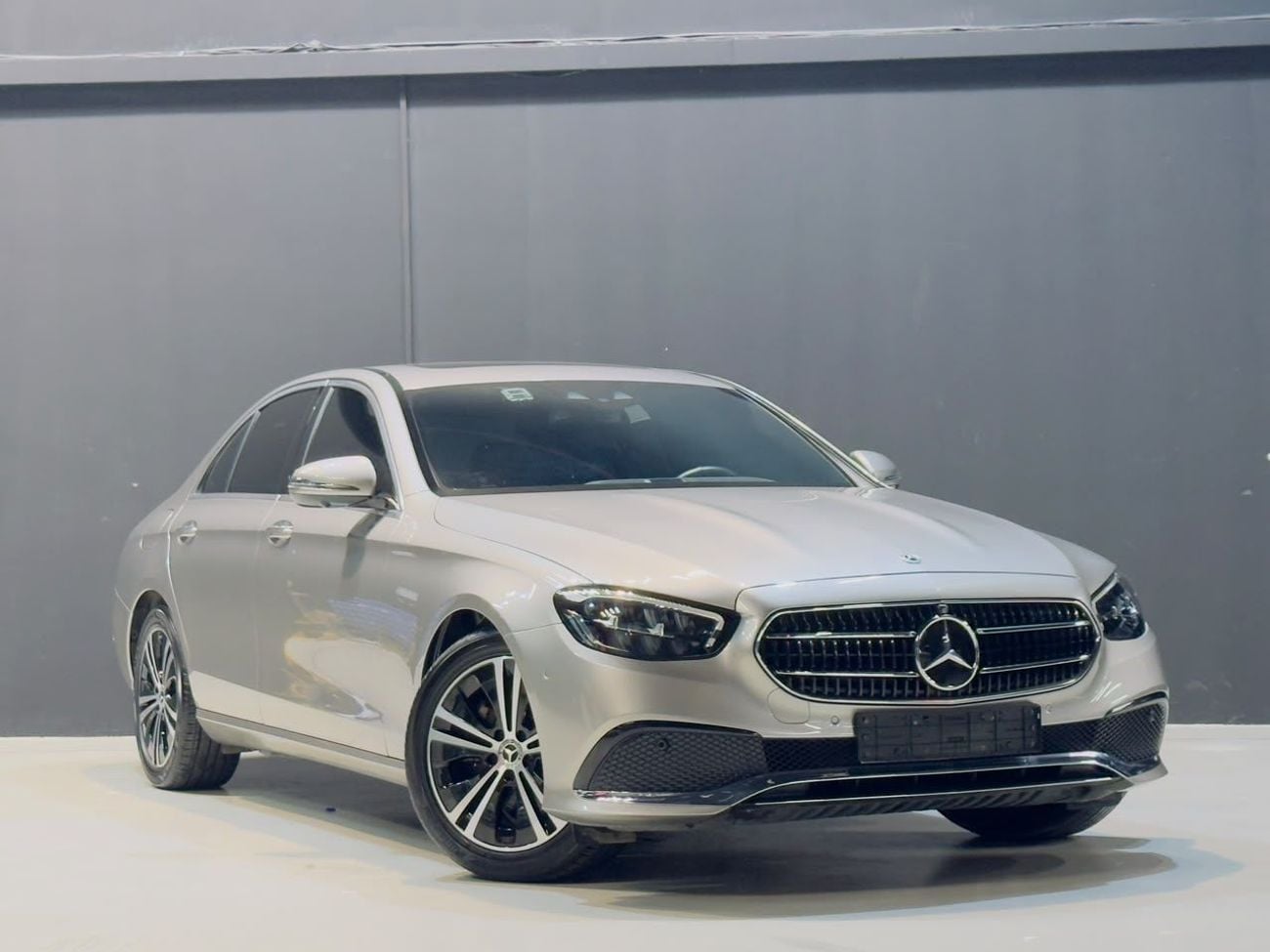 مرسيدس بنز E 250 ستاندارد