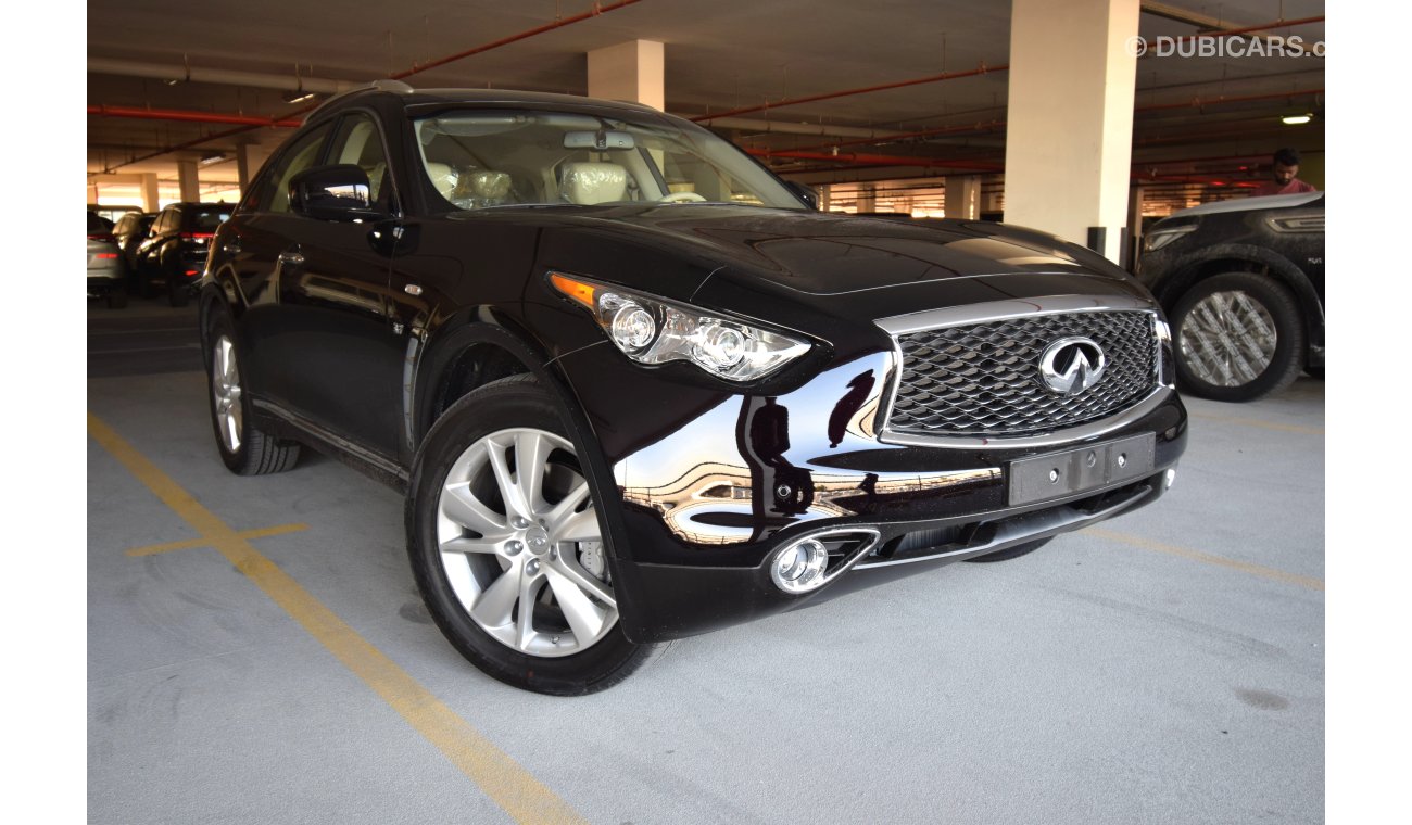 Infiniti QX70 LUXE Sensory 3.7L 2020 Model GCC Specs Under Warranty