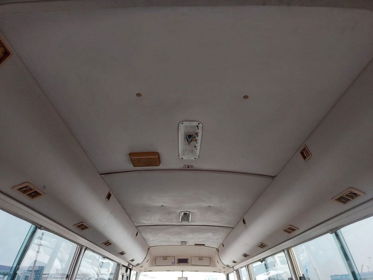 Mitsubishi Rosa MITSUBISHI ROSA BUS RHD 1997 MODEL 3.9 L DIESEL MANUAL(PM00035)