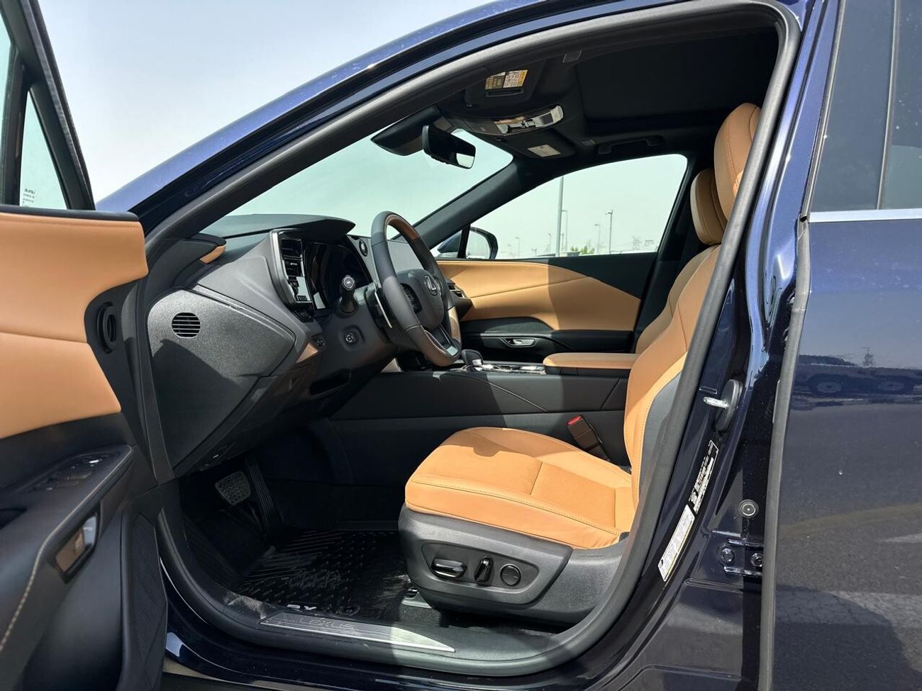 Lexus RX350 AWD - LUXURY - MY 2024 - CANADA SPC - BLUE_TAN (EXPORT OFFER)