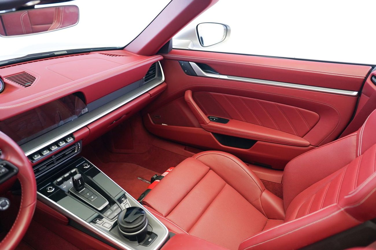 بورش 911 Turbo 3.8L (580 HP) Convertible