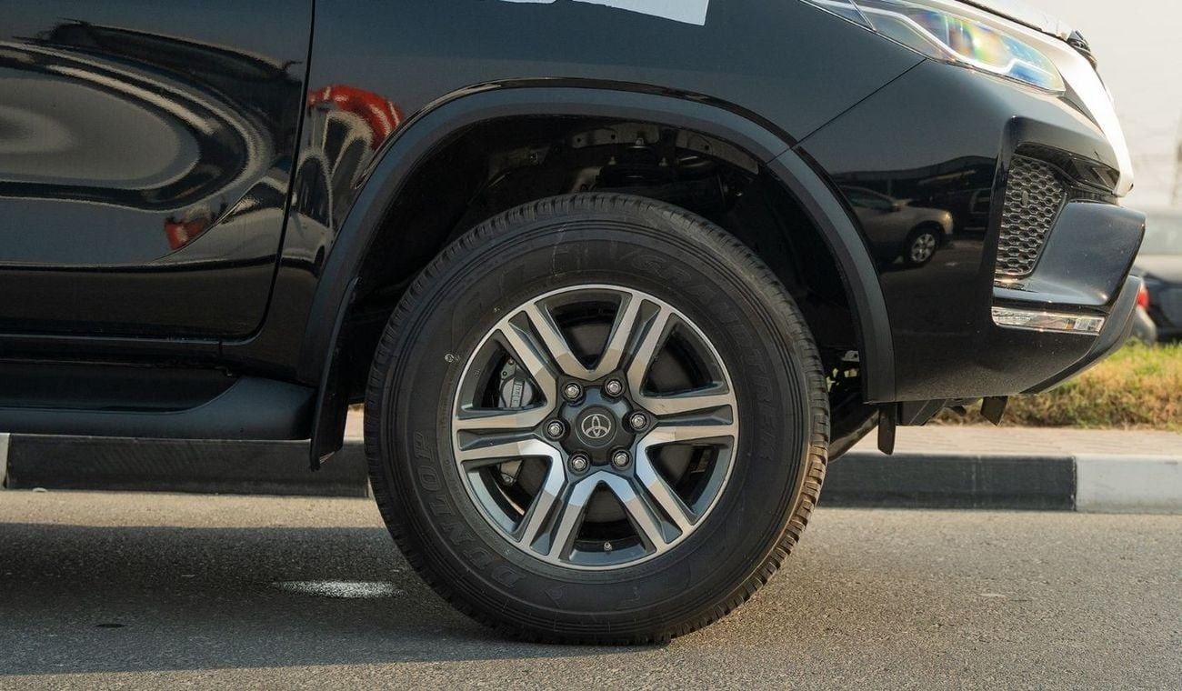 Toyota Fortuner 2025 Toyota Fortuner 2.7L AT Petrol 4WD with Automatic AC