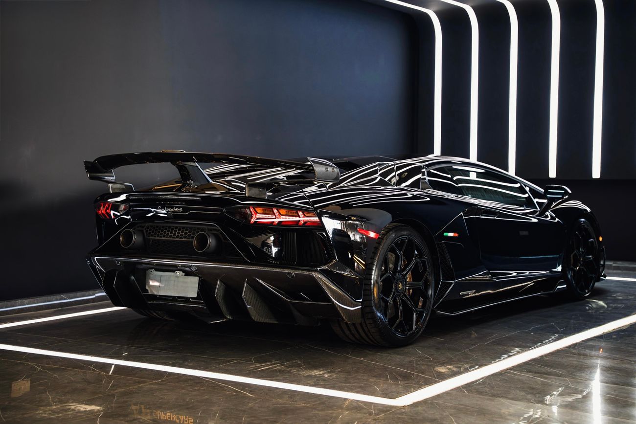 Lamborghini Aventador