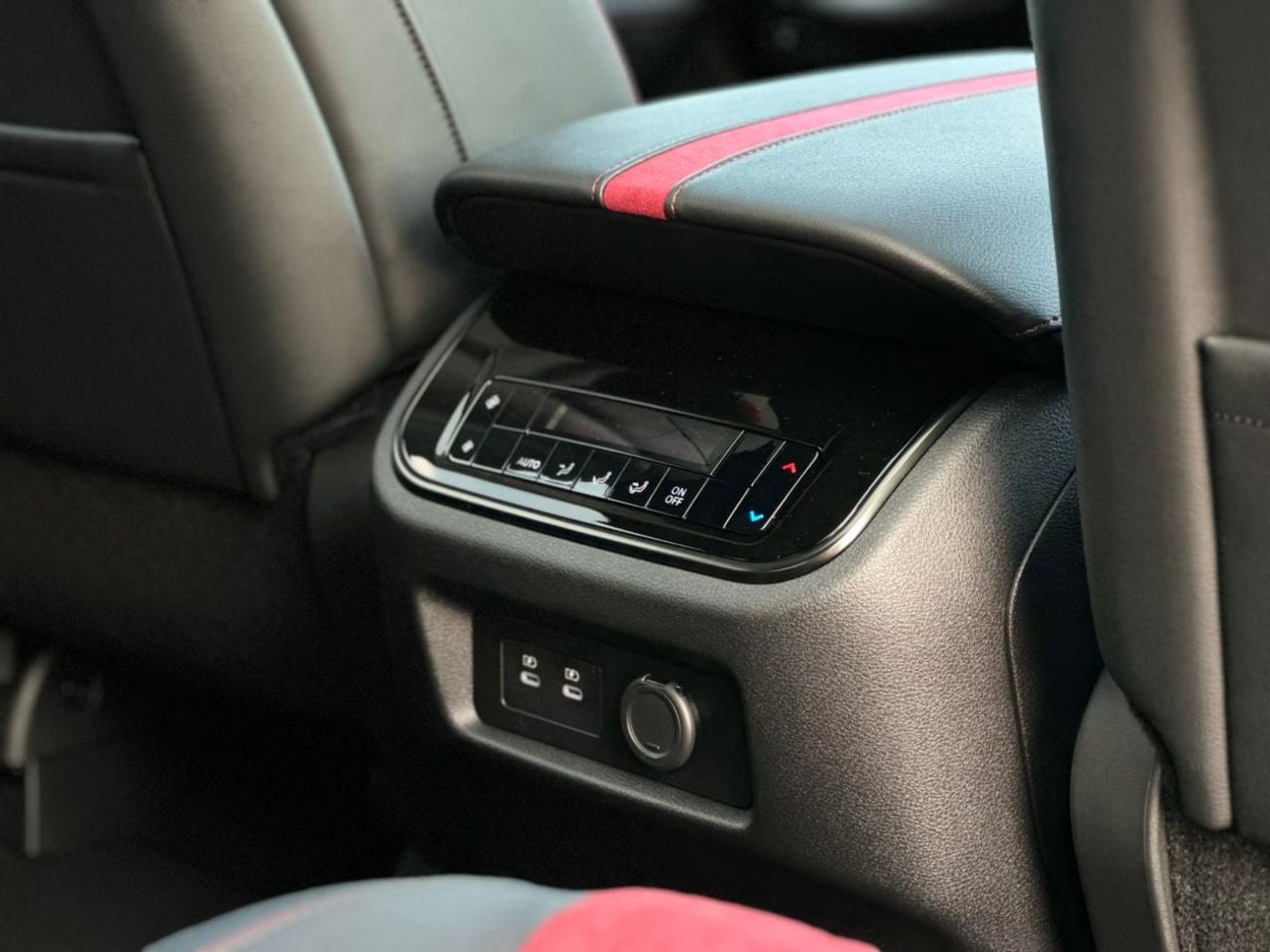 نيسان أرمادا Brand New Nissan Armada Nismo