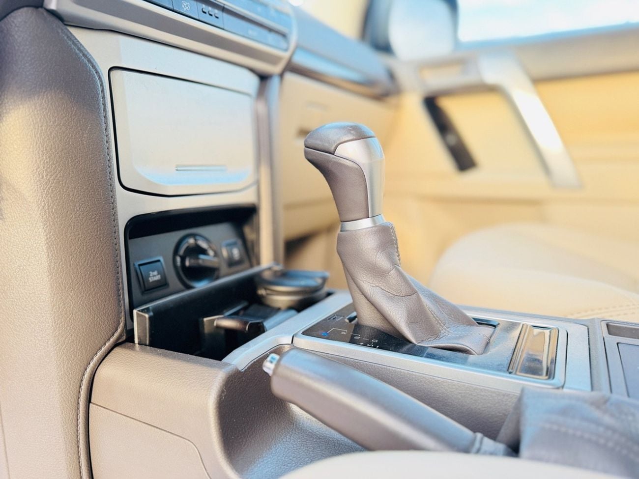 Toyota Prado TXL 2.7L