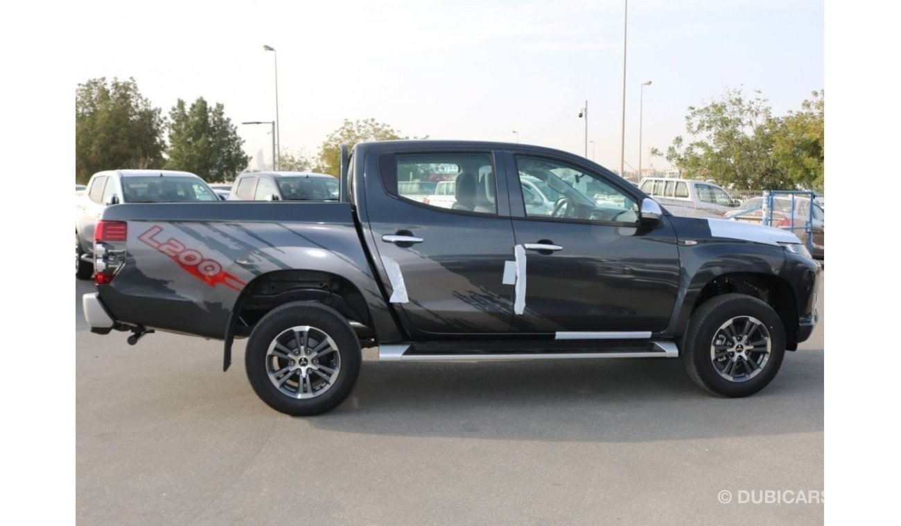Mitsubishi L200 DIESEL - 2.4L -  DOUBLE CABIN - 4X4 - 6MT - POWER LOCKS AND POWER WINDOWS - EXPORT ONLY