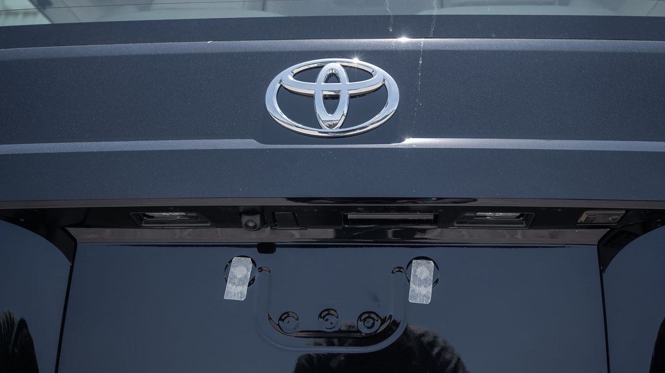 تويوتا جرافينا TOYOTA GRANVIA 3.5L HI SIX SEATS -2026YM