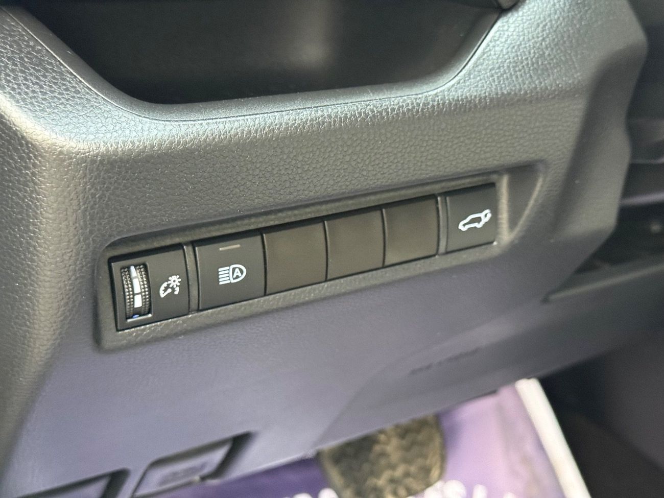 تويوتا راف ٤ 2021 XLE MOONROOF AWD FULL OPTION US SPEC