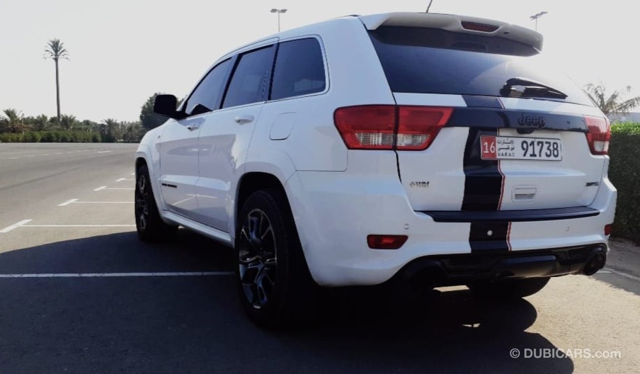 Jeep Grand Cherokee HEMI 6.4 / SRT 8 / NEGOTIABLE / 0 DOWN PAYMENT / MONTHLY 1715