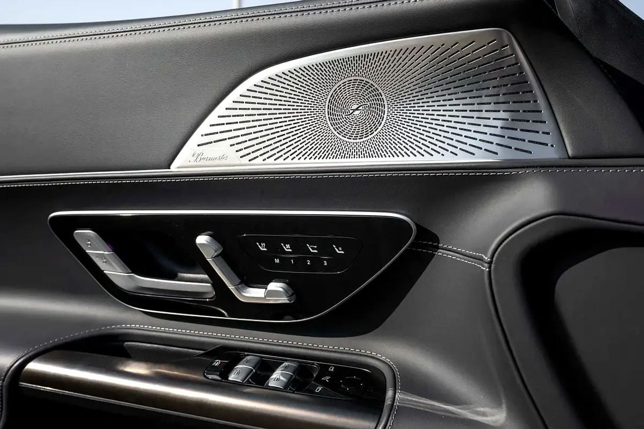 مرسيدس بنز SL 63 AMG Mercedes-AMG SL63 Roadster | 2 Years Warranty + Service Contract