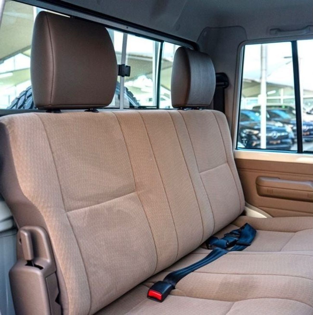 Toyota Land Cruiser Pick Up LX 79 2.8 Diesel || MT || 2025