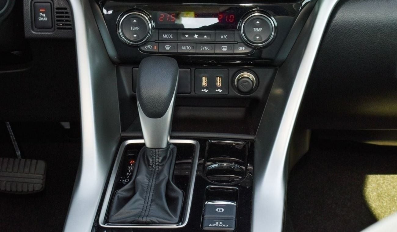 Mitsubishi Eclipse Cross Brand New Mitsubishi EclipseCrossMEDLINE 2025 Export 1.5L A/TPetrol |White/Grey |ECLIPSECROSS-GLS-ML