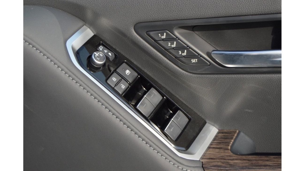 تويوتا لاند كروزر Full option brand now