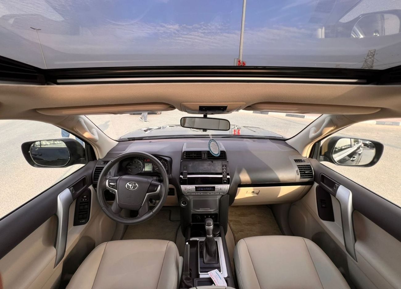 تويوتا برادو 2022 Toyota Prado TXL Full Option 4.0L V6 - AWD 4x4 GCC- Electric Seat - Rear CAM & Sensors - Cool B