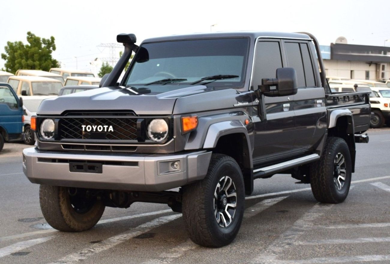 Toyota Land Cruiser Pick Up