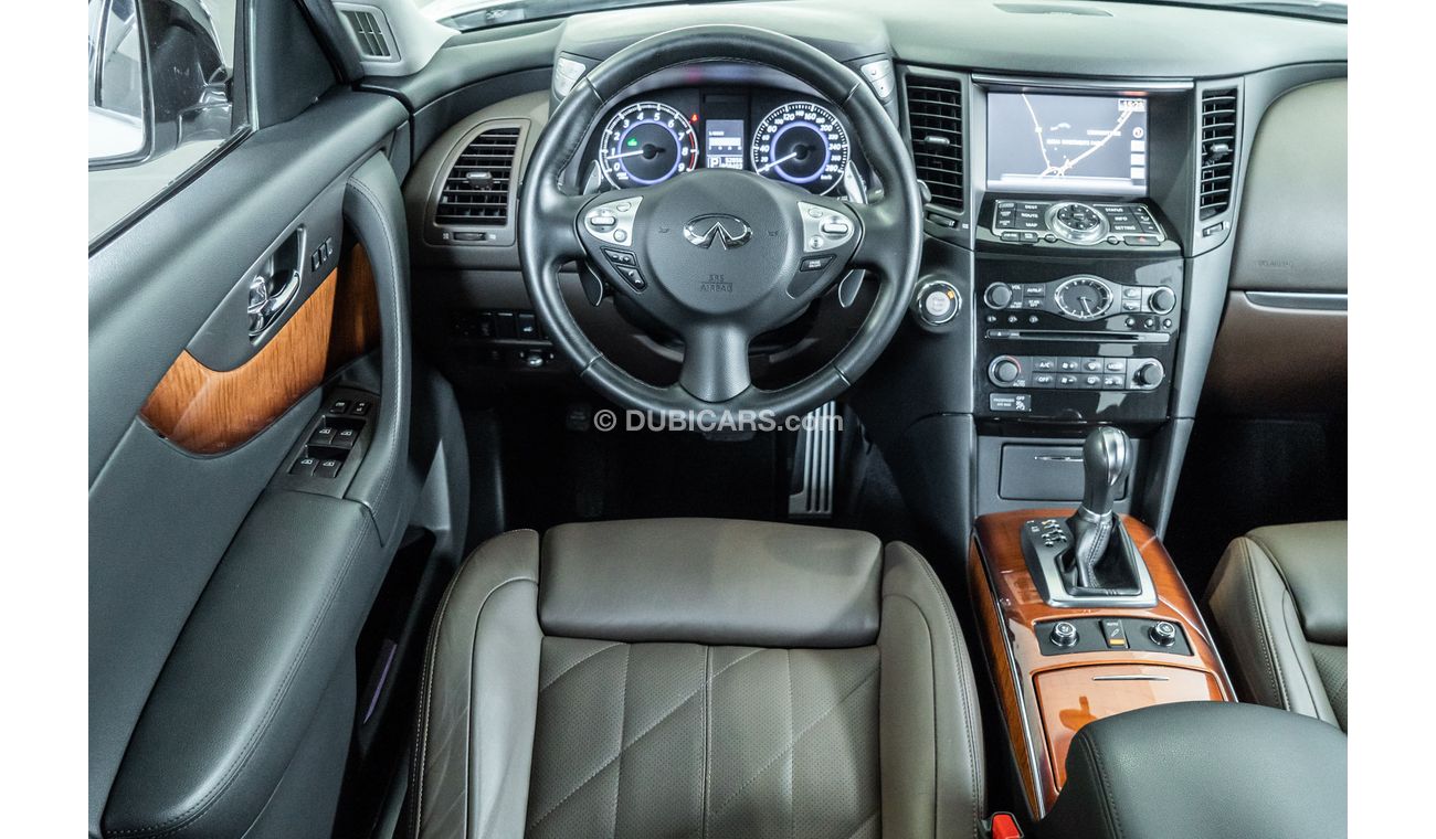 Infiniti QX70 2016 Infiniti QX70S 5.0L V8 Full Option / Full Infiniti Service & 5 Year Infiniti Warranty