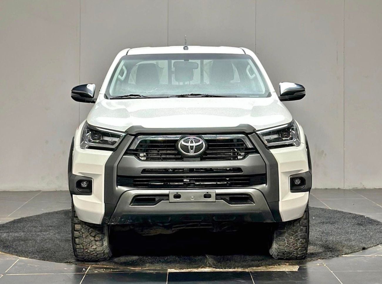 Toyota Hilux 2022 Model V4 2.8L Diesel Engine Full Option Very Perfect Condition