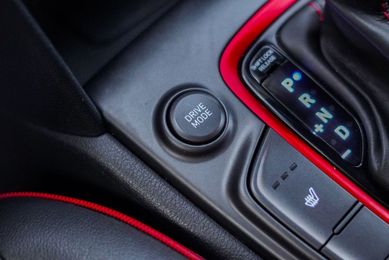 Hyundai Kona GLS Premium 1.6L MARVEL KIT FULL OPTION