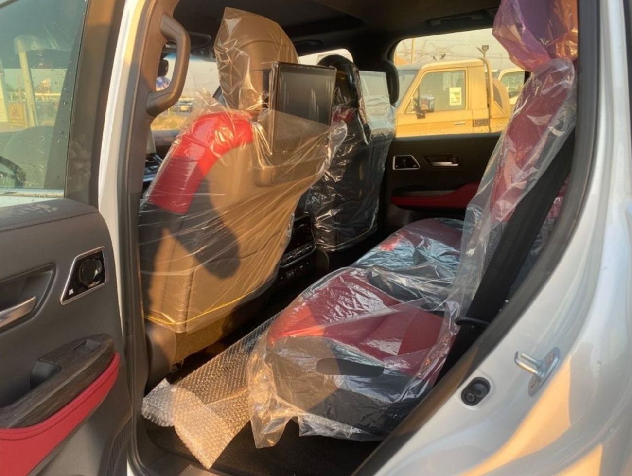 Toyota Land Cruiser VX.R W/Radar