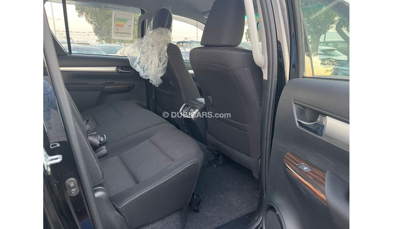 Toyota Hilux Toyota Hilux 2.7L AT SR5 Petrol Full Option Black/black 2022MY