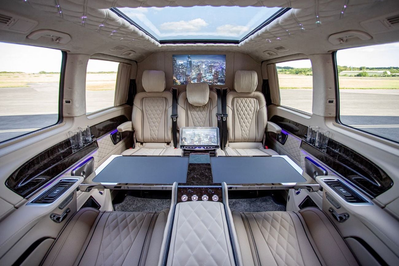 مرسيدس بنز V 300 Senzati® Jet Class® Oryx Edition® 7 seat Silk Beige Leather