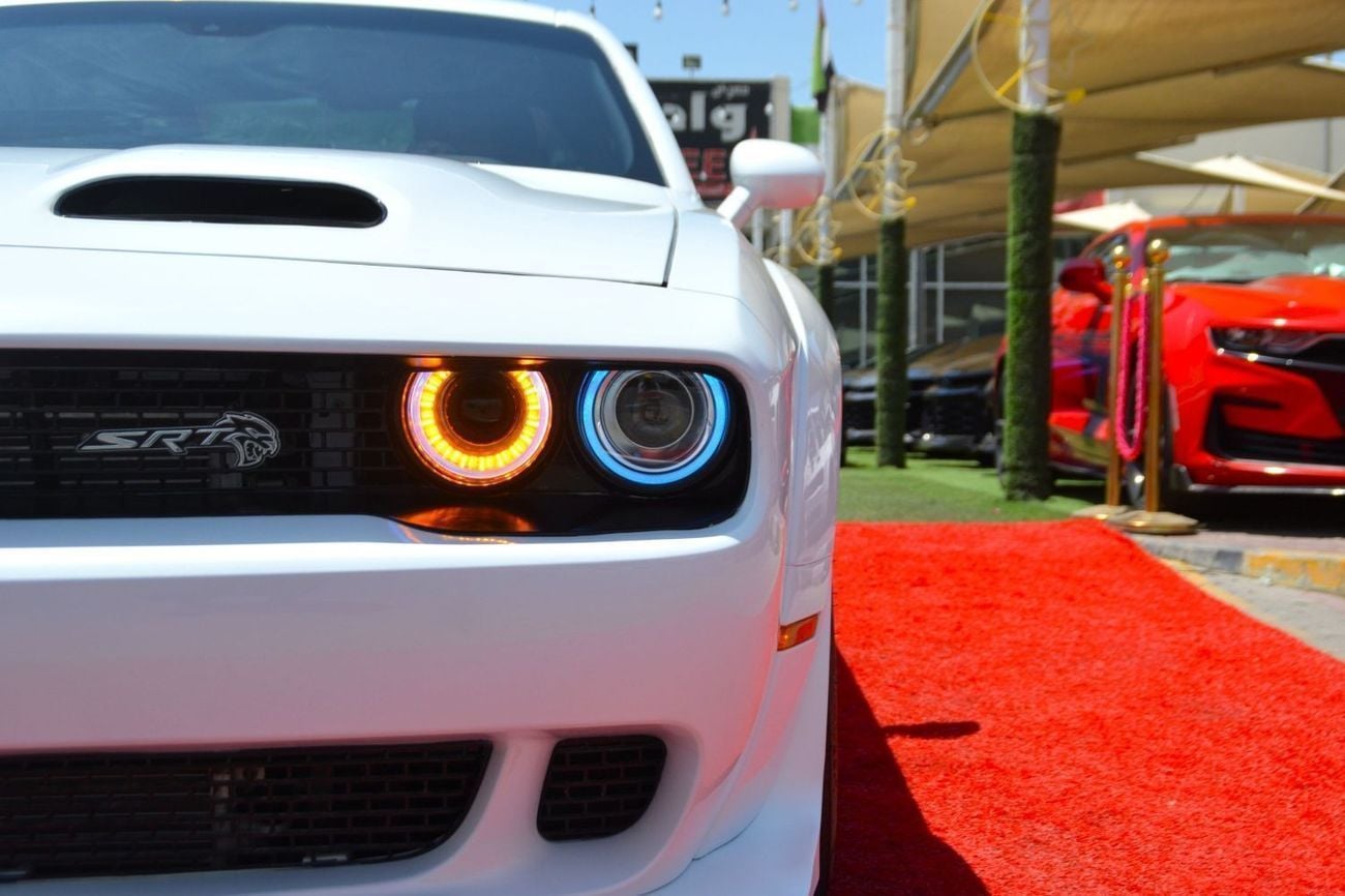 دودج تشالينجر SRT HELLCAT REDEYE WIDEBODY R/T Scat Pack 6.4L SRT /6.4L SCAT BACK//SUN ROOF /WIDE BODY/ FULL OPTION