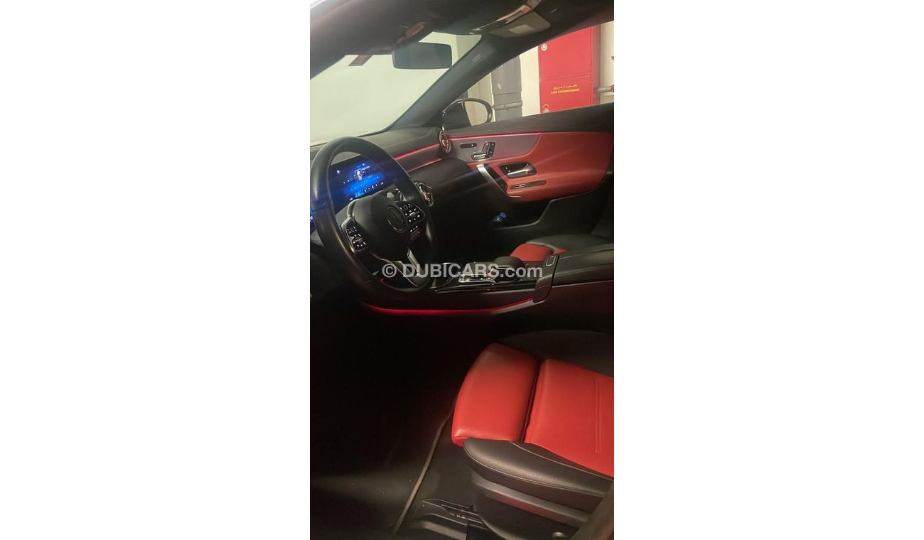 Mercedes-Benz CLA 250