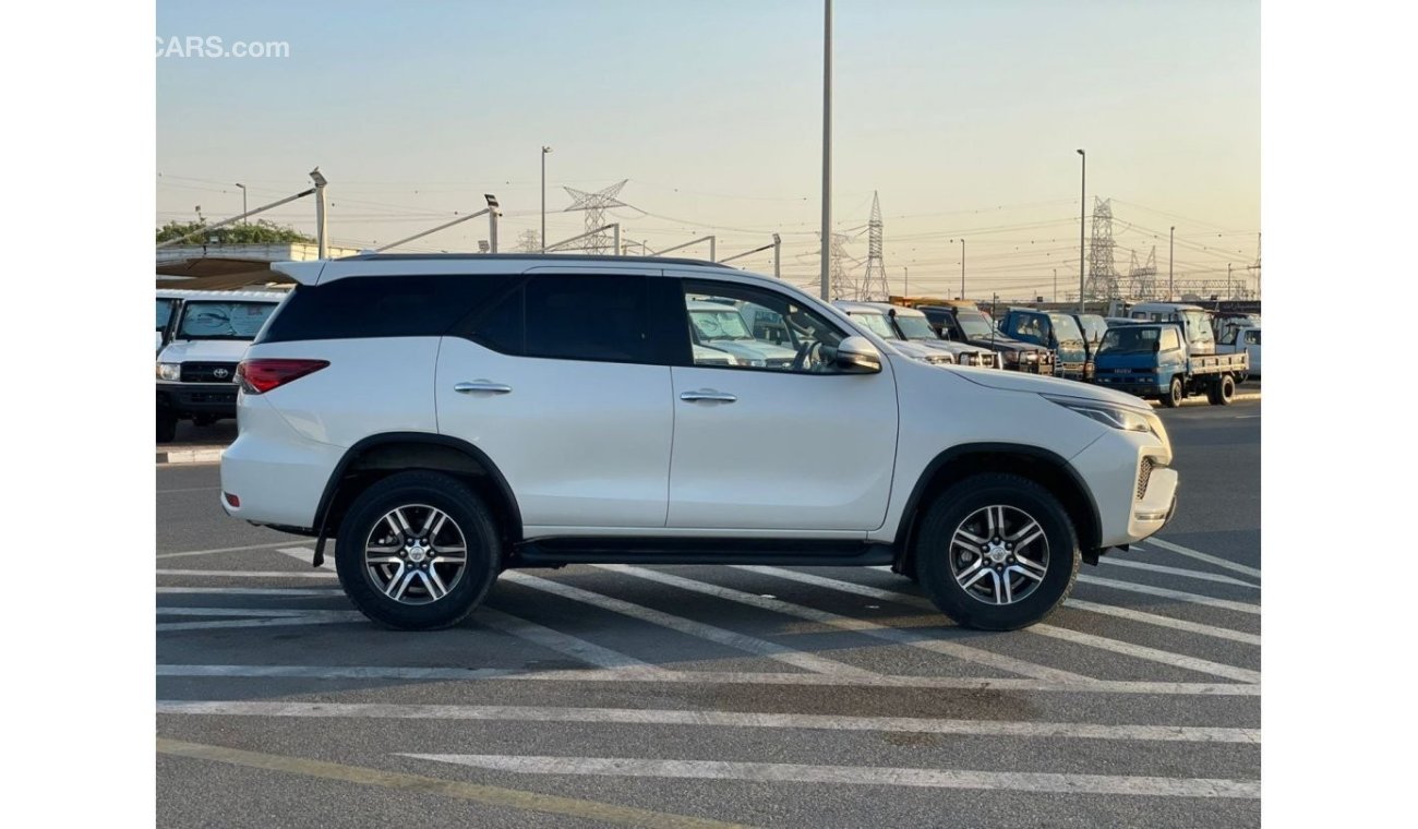 تويوتا فورتونر 2021 Toyota Fortuner EXR 2.7L V4 GCC 4x4